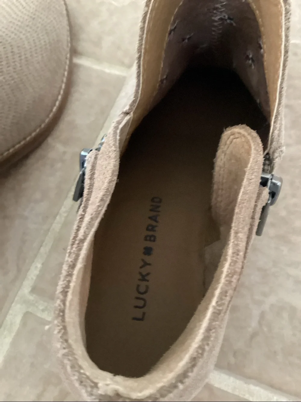 Lucky Brand Fhuna Ankle Booties, new without tags. Women’s Size 9M